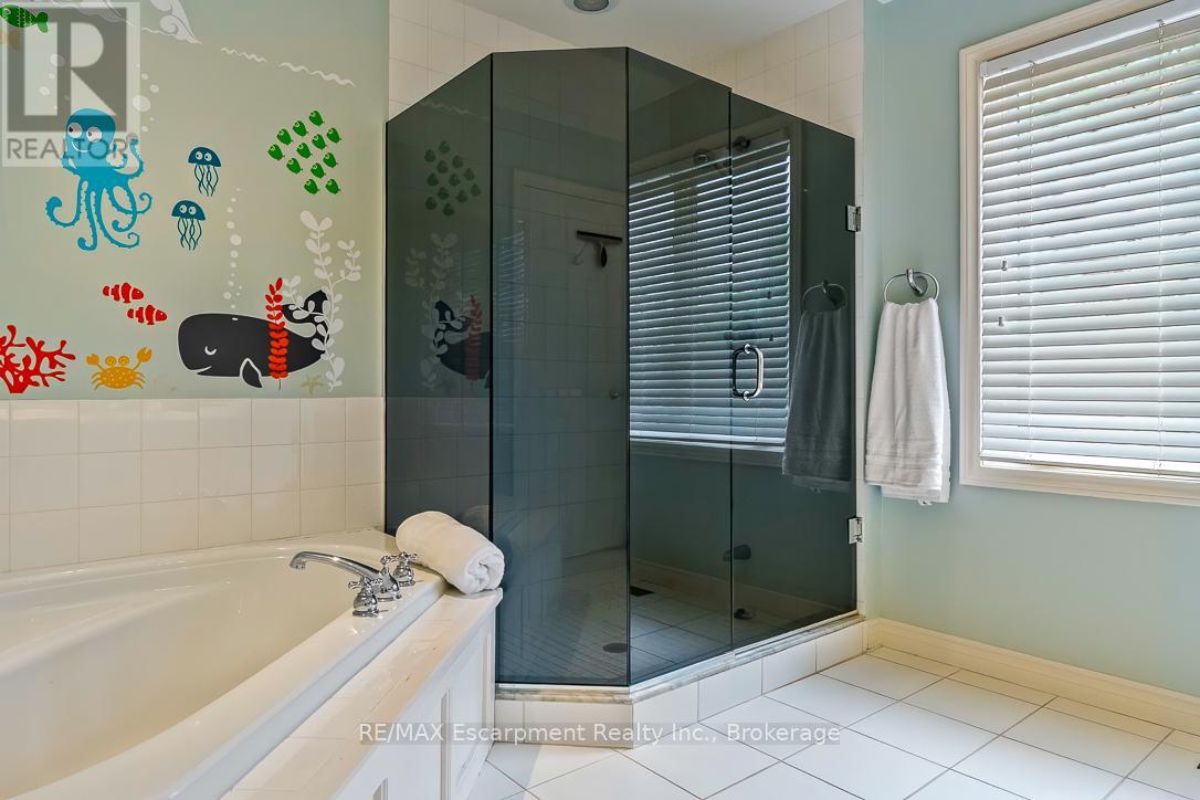 2372 CARRINGTON PLACE - Image 28