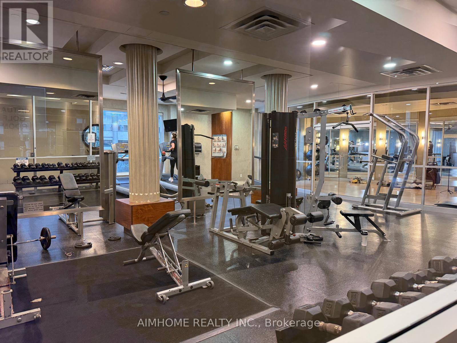 #4505 763 BAY STREET - Image 25