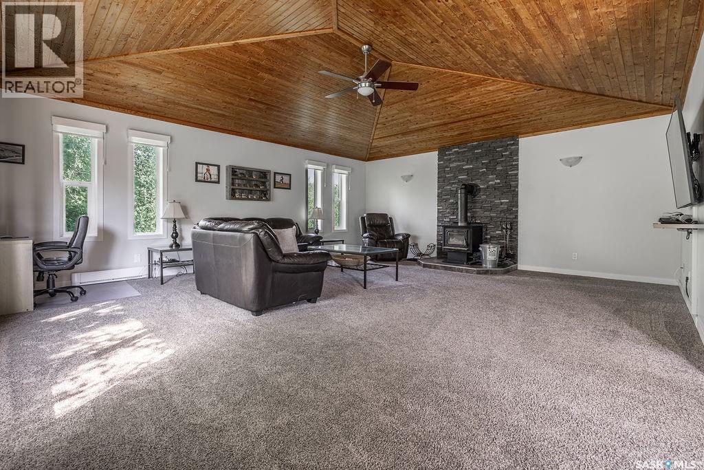 Martens Acreage, Montrose Rm No. 315 — photo 7