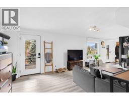 2426 Collingwood Road, West Kelowna, BC V1Z2C2 Photo 27