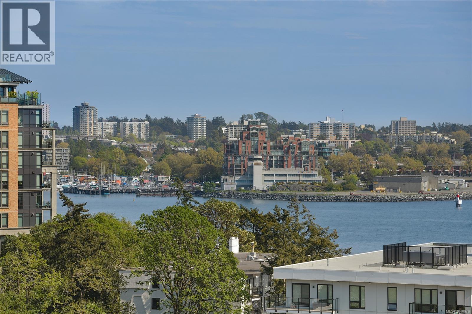 #608 899 Esquimalt Rd - 69