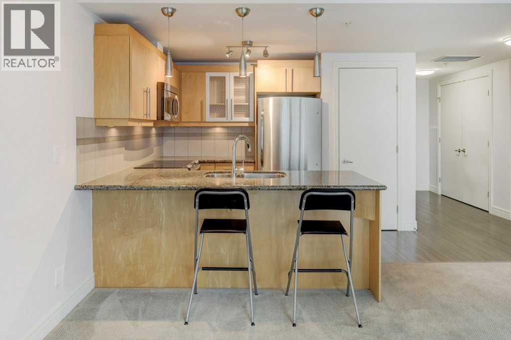 #601 817 15 Avenue SW - 23