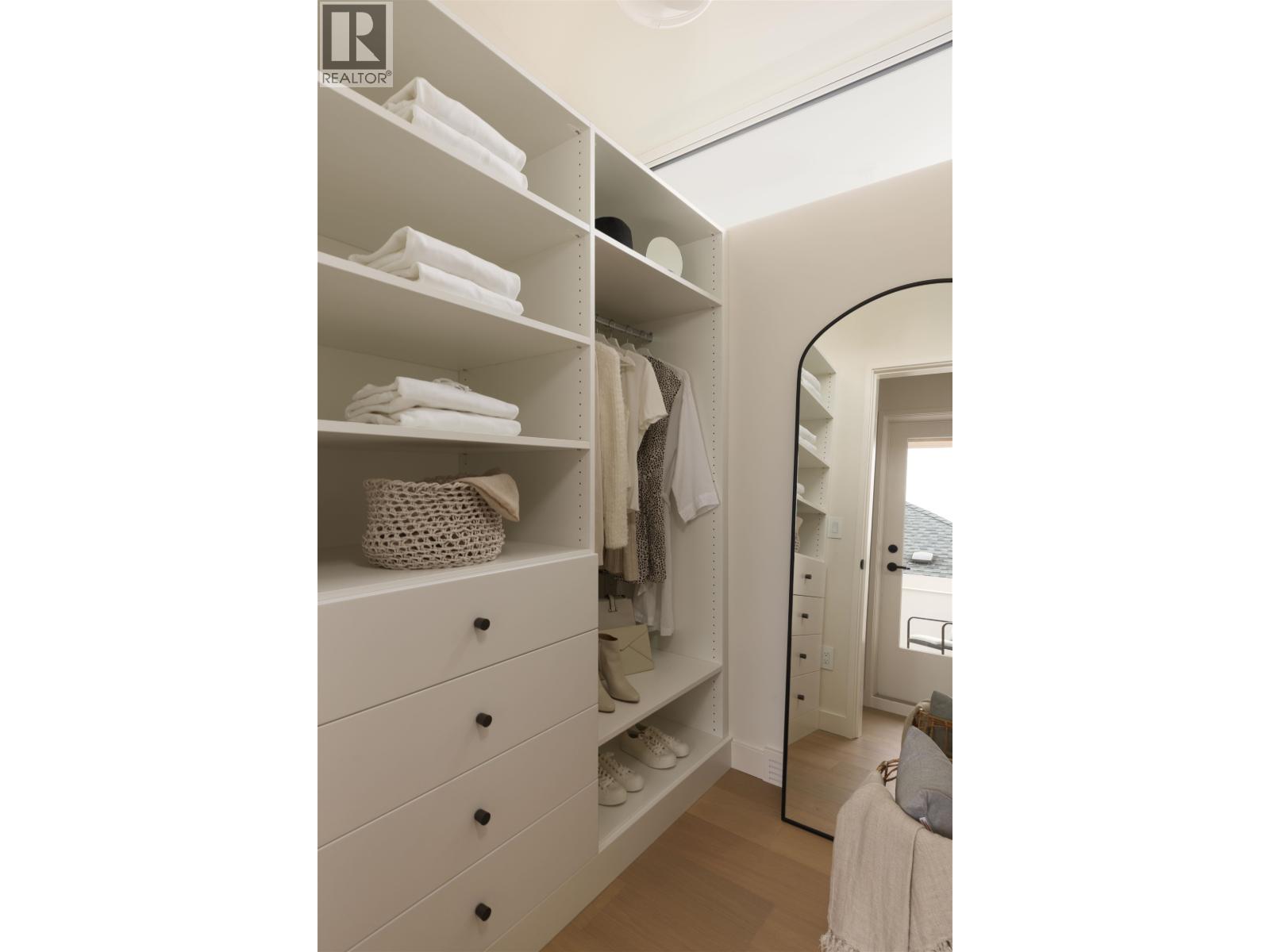 2 3449 W 22ND AVENUE, Vancouver