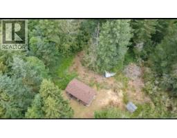 892 Parkheights Dr, Sooke, BC V9Z1B5 Photo 10