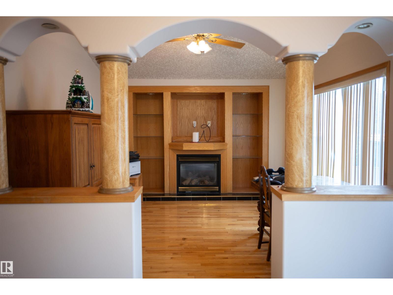 16503 68 ST NW - 4