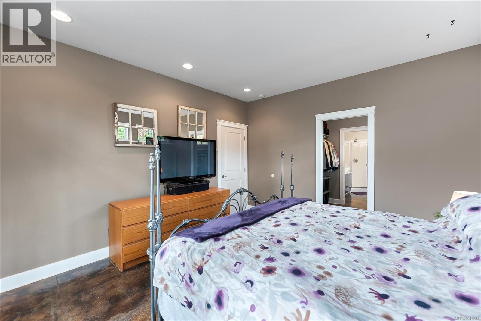 4151 Quadra St, Saanich