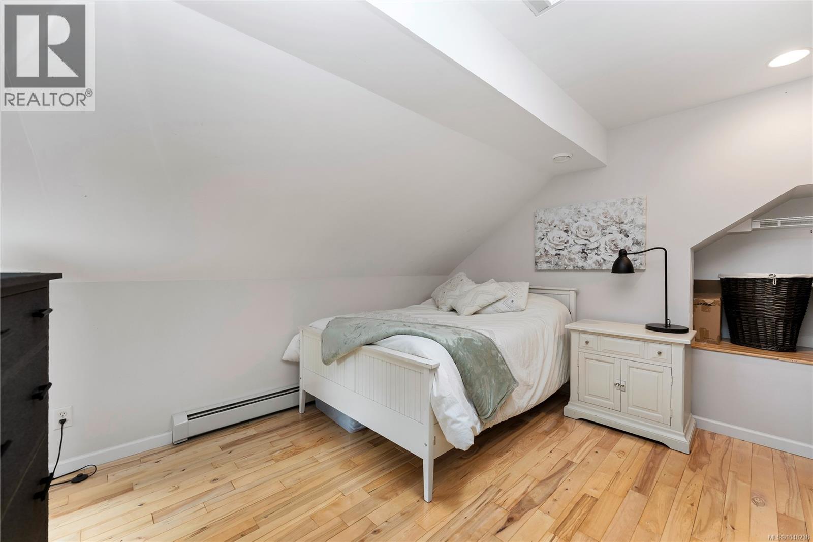 4151 Quadra St, Saanich