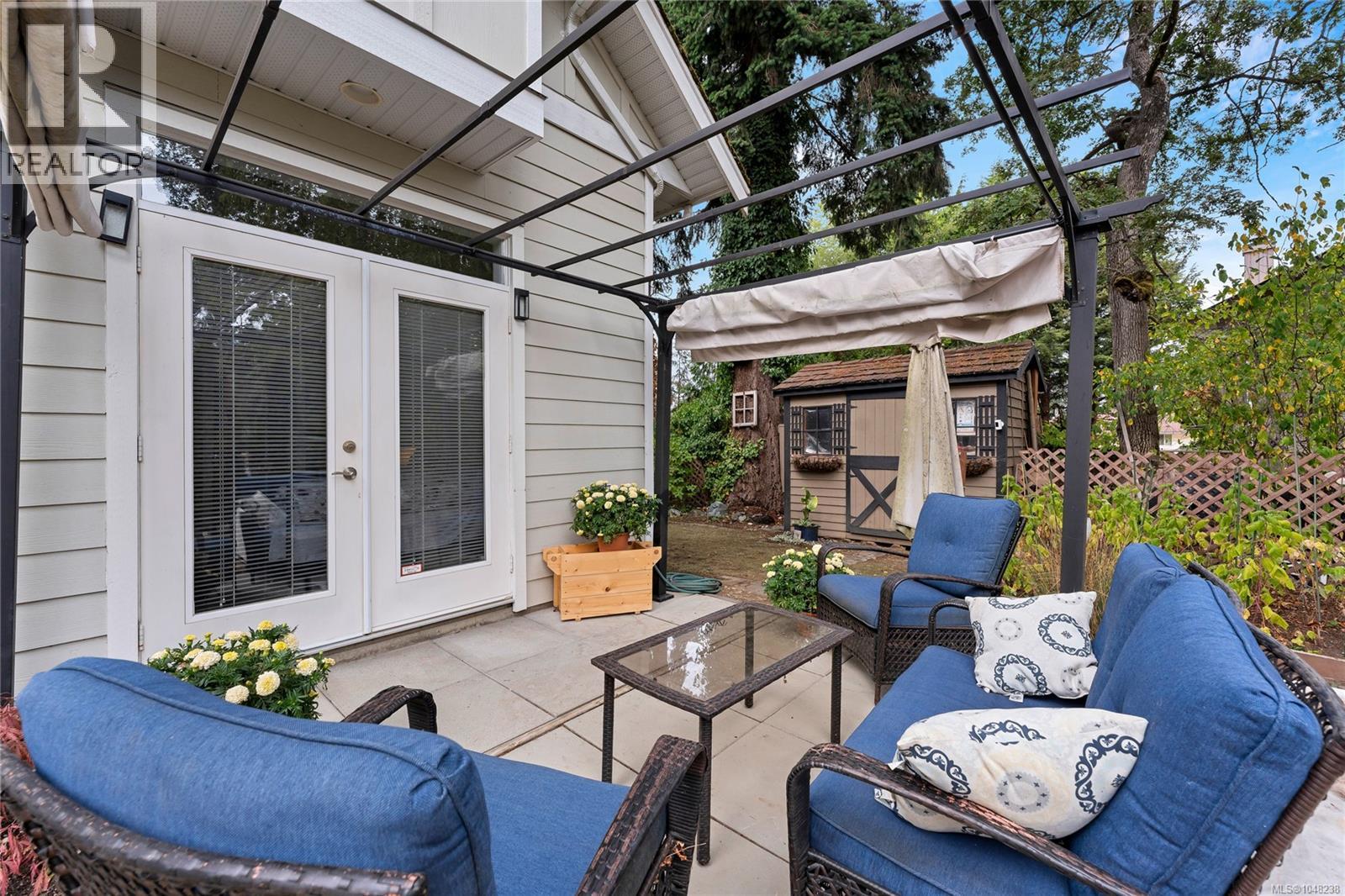 4151 Quadra St, Saanich