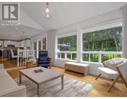Family room - 39 Kyle Avenue, Ottawa, ON K2S1G9 Photo 15