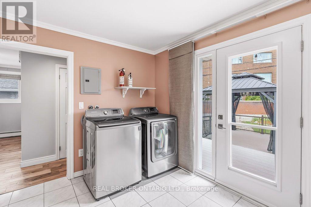 257 LAVERGNE STREET - 19