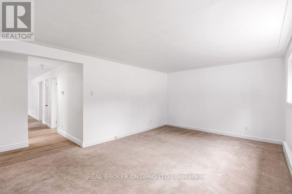257 LAVERGNE STREET - 24