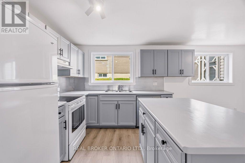 257 LAVERGNE STREET - 30