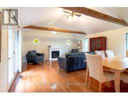 Kitchen - 92 Parkside Avenue, South Bruce Peninsula, ON N0H2T0 Photo 6