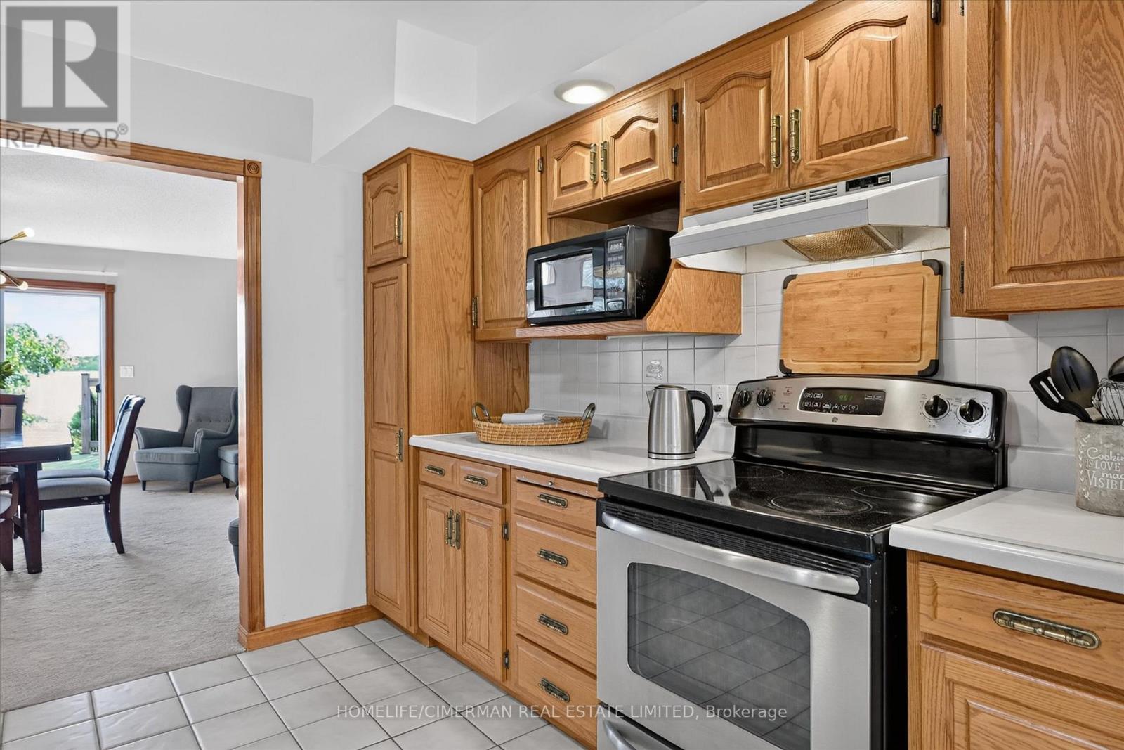 45 ADMIRAL DRIVE - 24