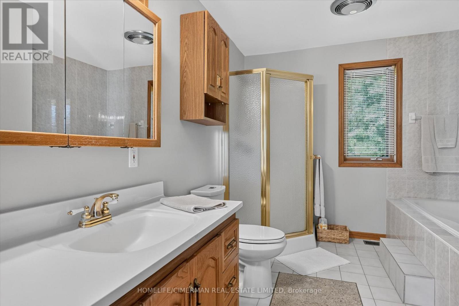 45 ADMIRAL DRIVE - 29