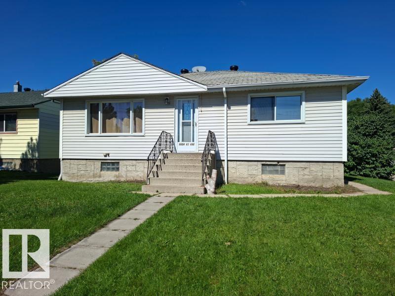 9504 63 AV NW - 1