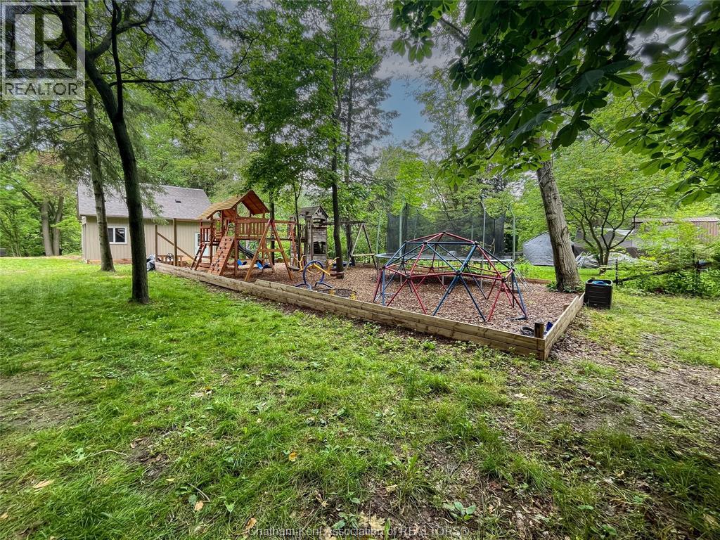 22788 Creek ROAD - Image 36