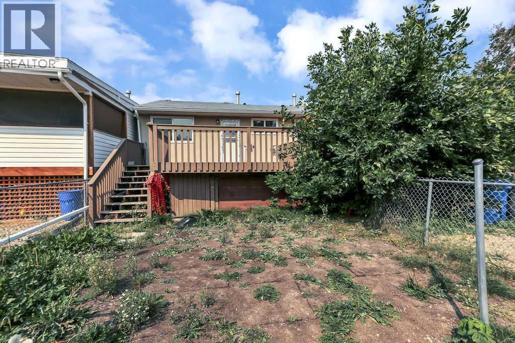 Listing photo – 8 Whiteside Crescent, Red Deer