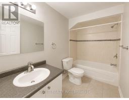 7104 Goreway Drive, Mississauga, ON L4T2T6 Photo 10