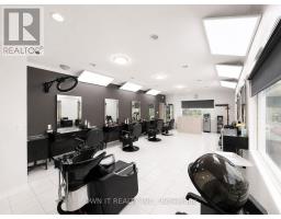 7104 Goreway Drive, Mississauga, ON L4T2T6 Photo 7