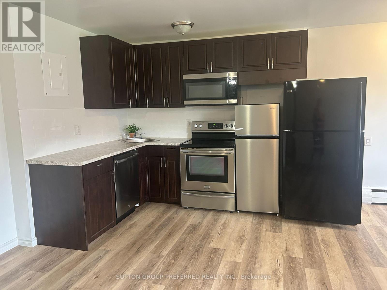 #202 1174 HAMILTON ROAD - Image 5
