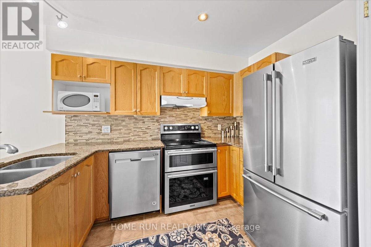 3 Bed, 3 Bath House for Sale in Ottawa – 113 GRAY CRESCENT, Ottawa – MLS# X13729740 - Image 13