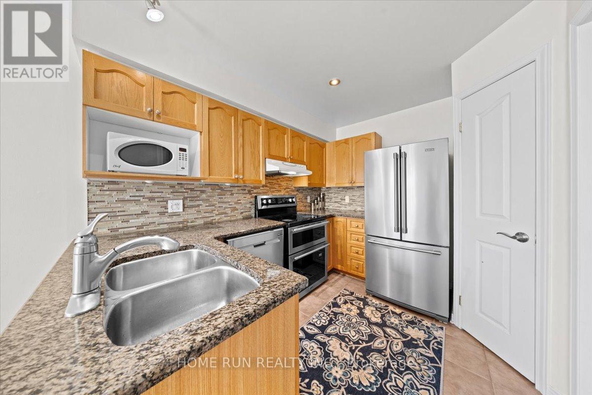 3 Bed, 3 Bath House for Sale in Ottawa – 113 GRAY CRESCENT, Ottawa – MLS# X13729740 - Image 16