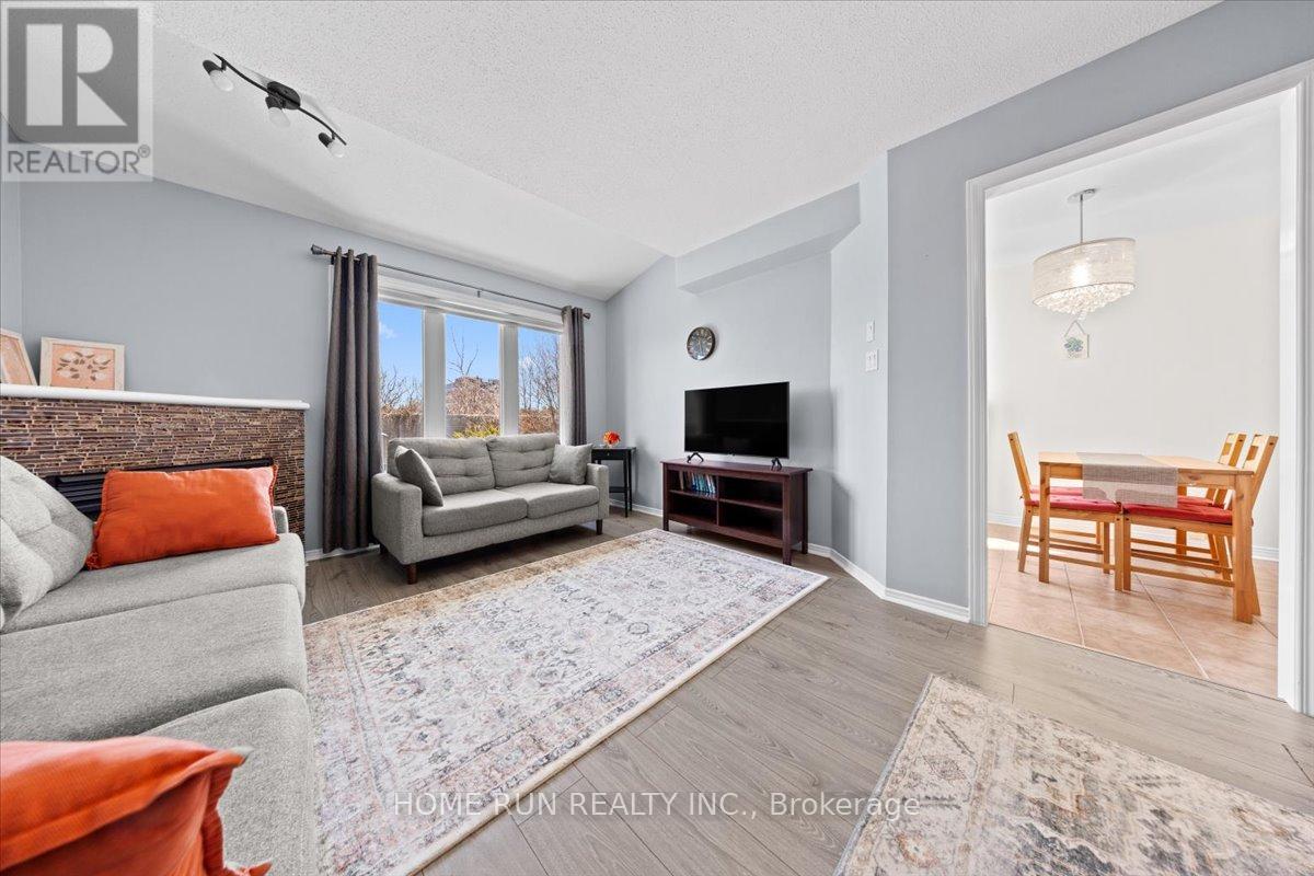 3 Bed, 3 Bath House for Sale in Ottawa – 113 GRAY CRESCENT, Ottawa – MLS# X13729740 - Image 9