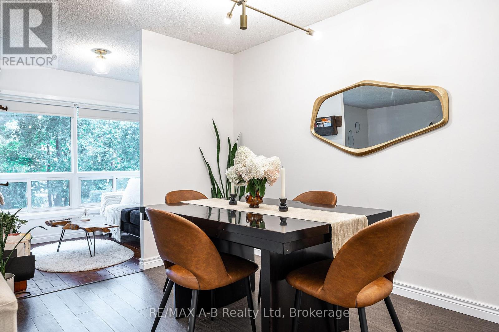 #104 97 HURON STREET - 11