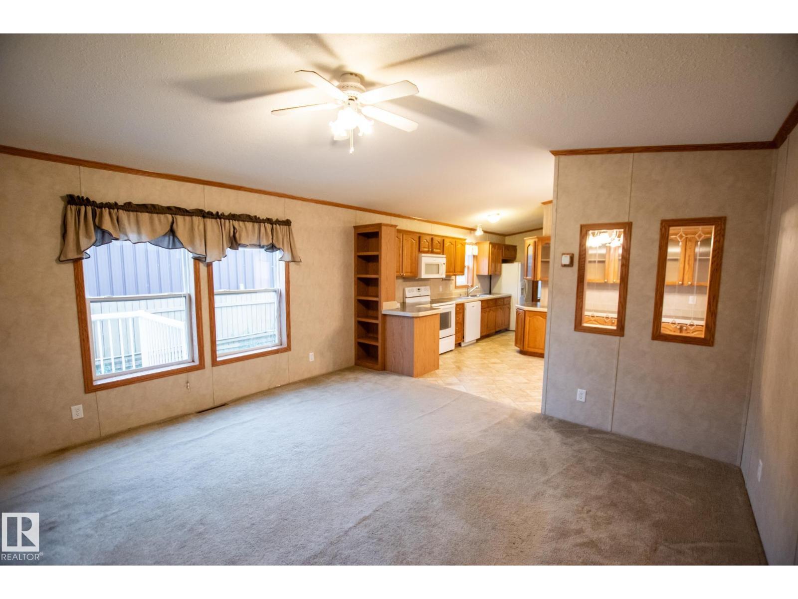 4805 50 ST - Image 10