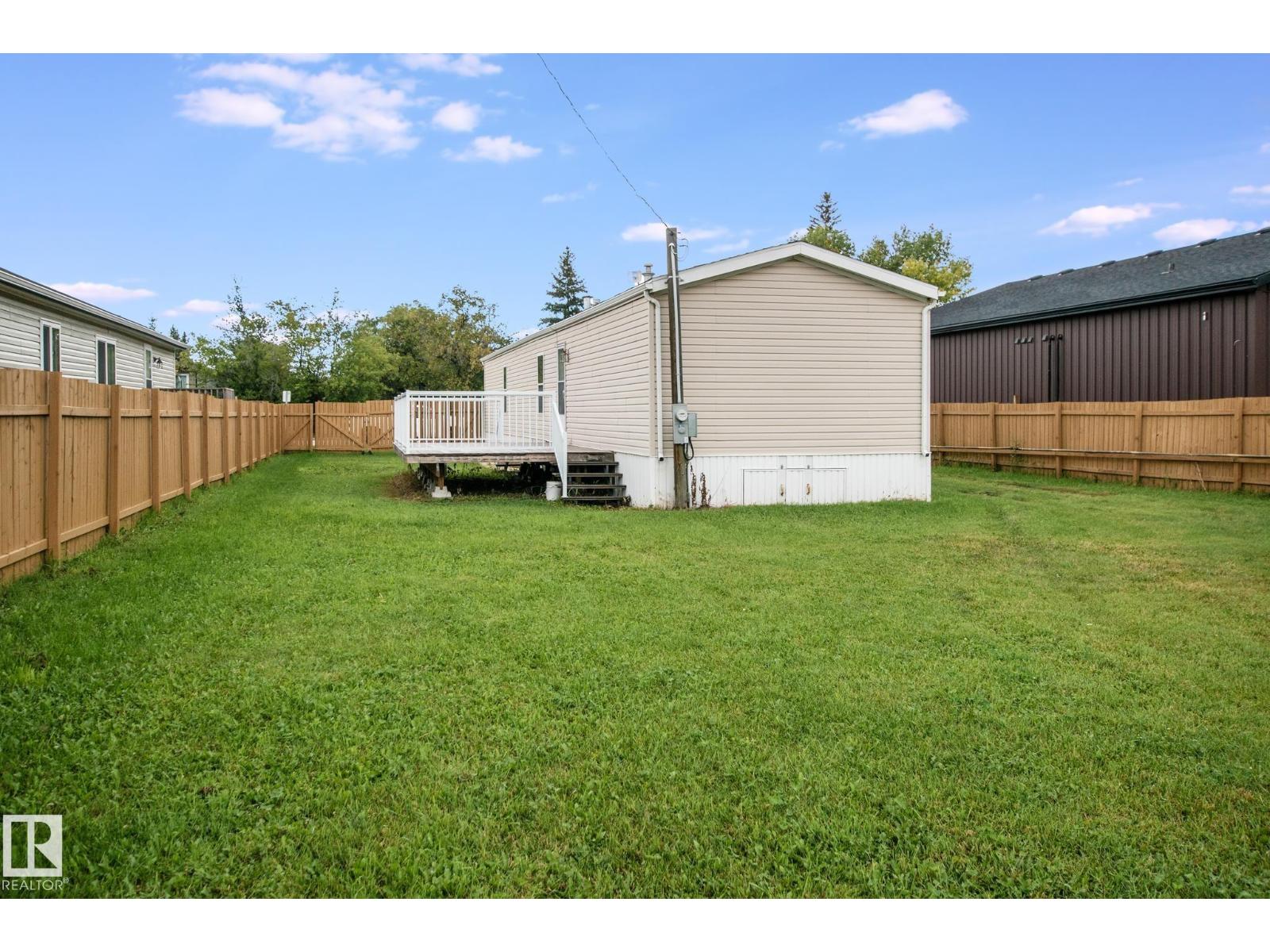 4805 50 ST - Image 23