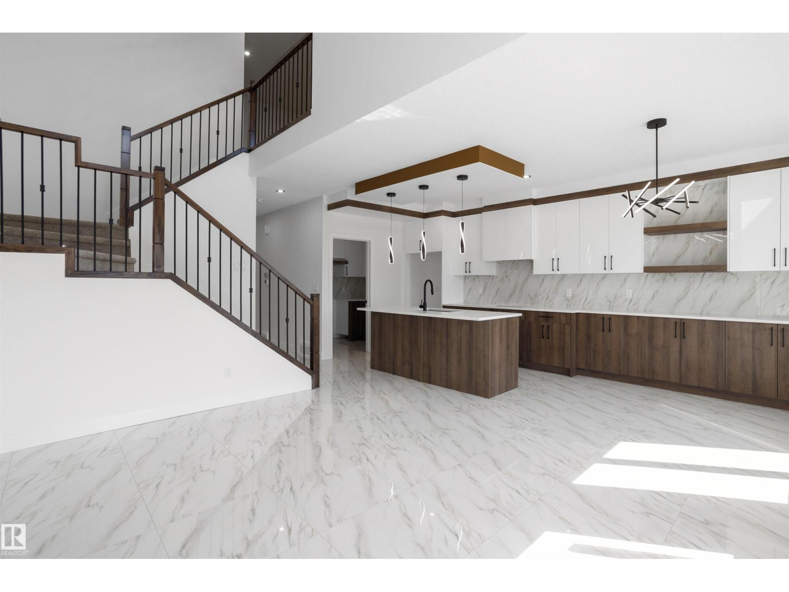 731 158 AV NE - Image 21