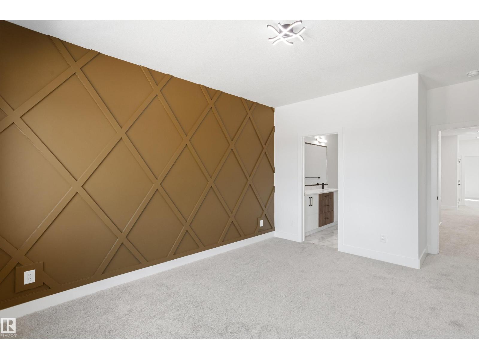 731 158 AV NE - Image 33