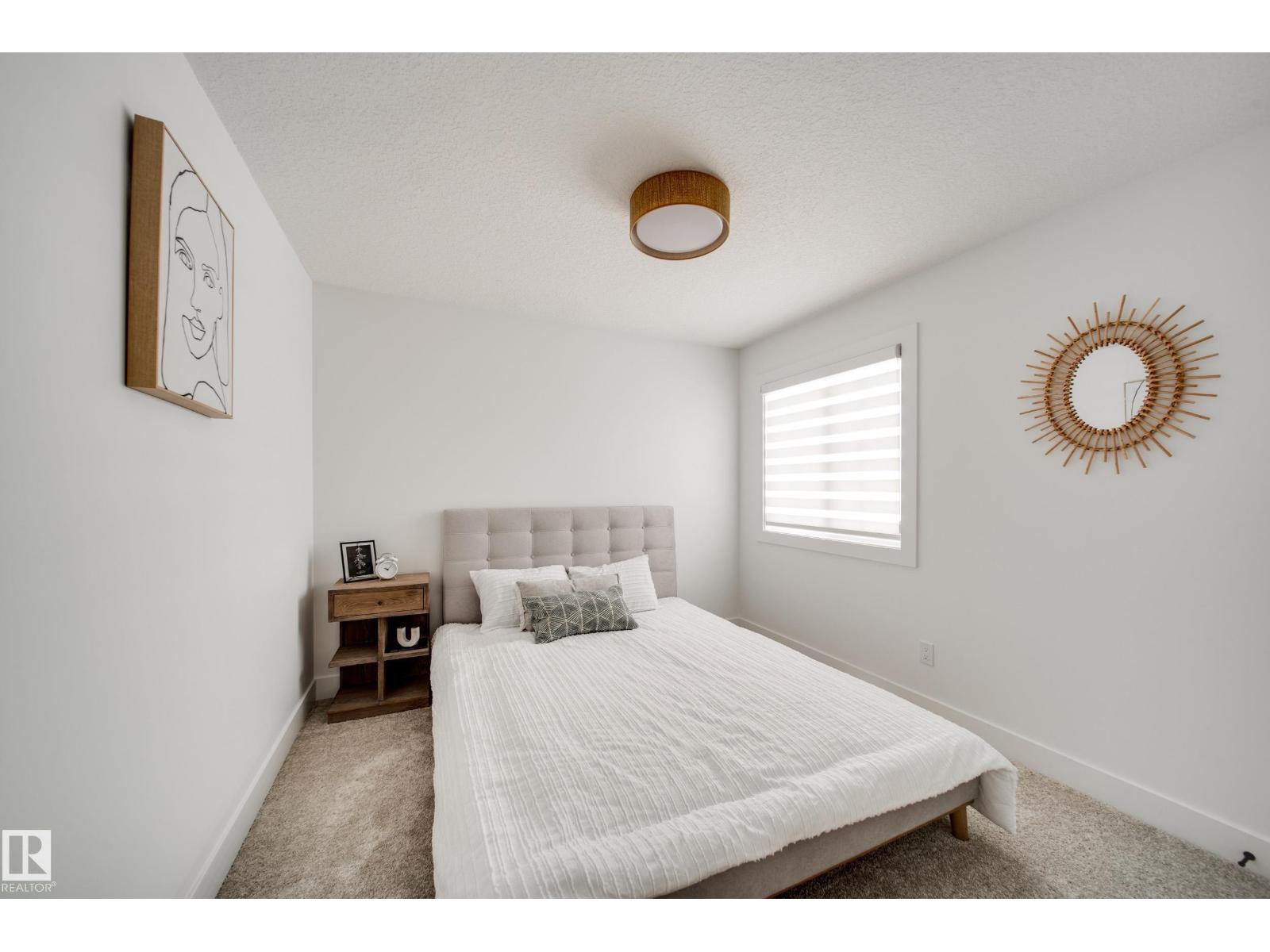 17 Arthur WY - 25