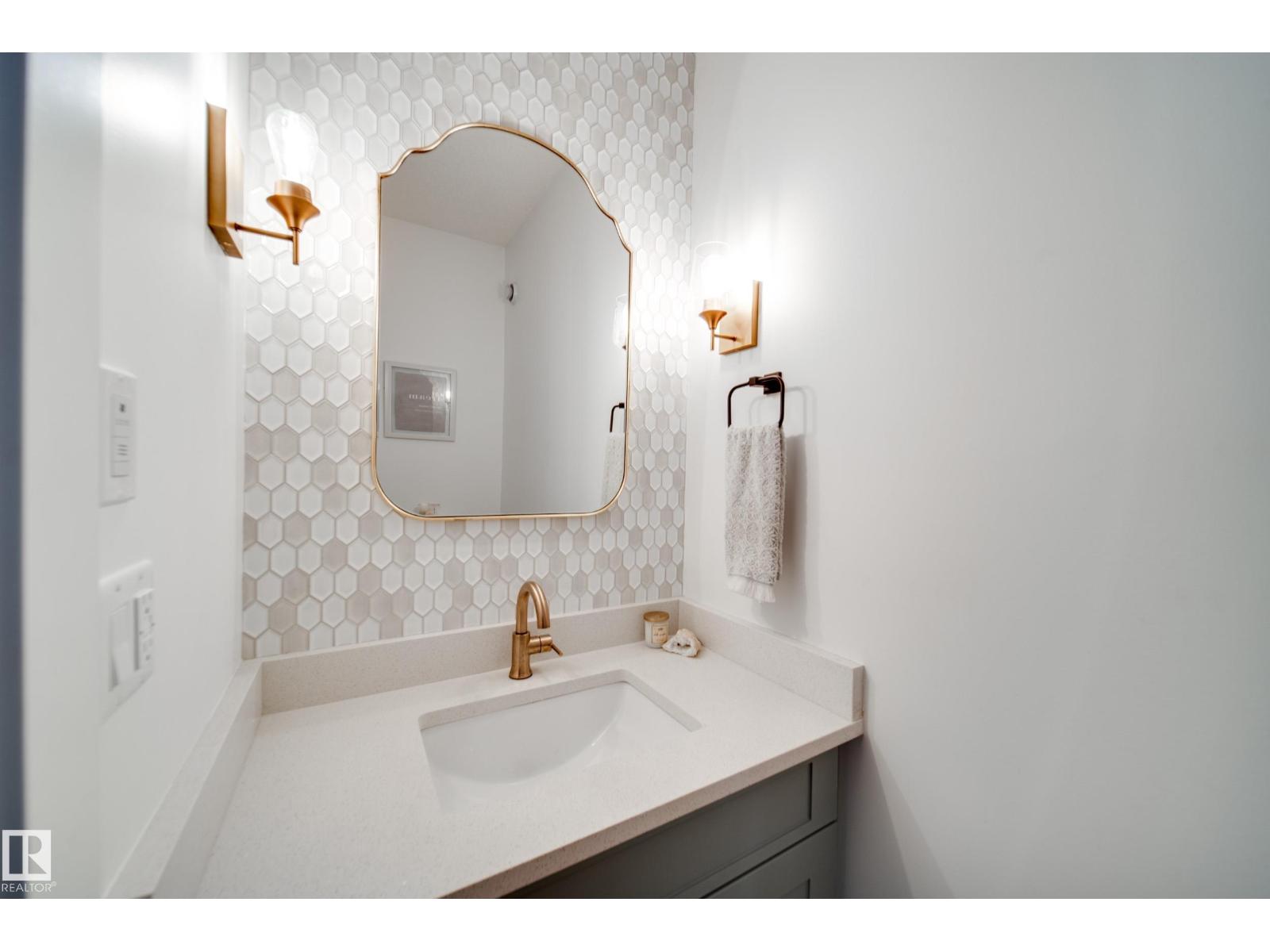 17 Arthur WY - Image 7