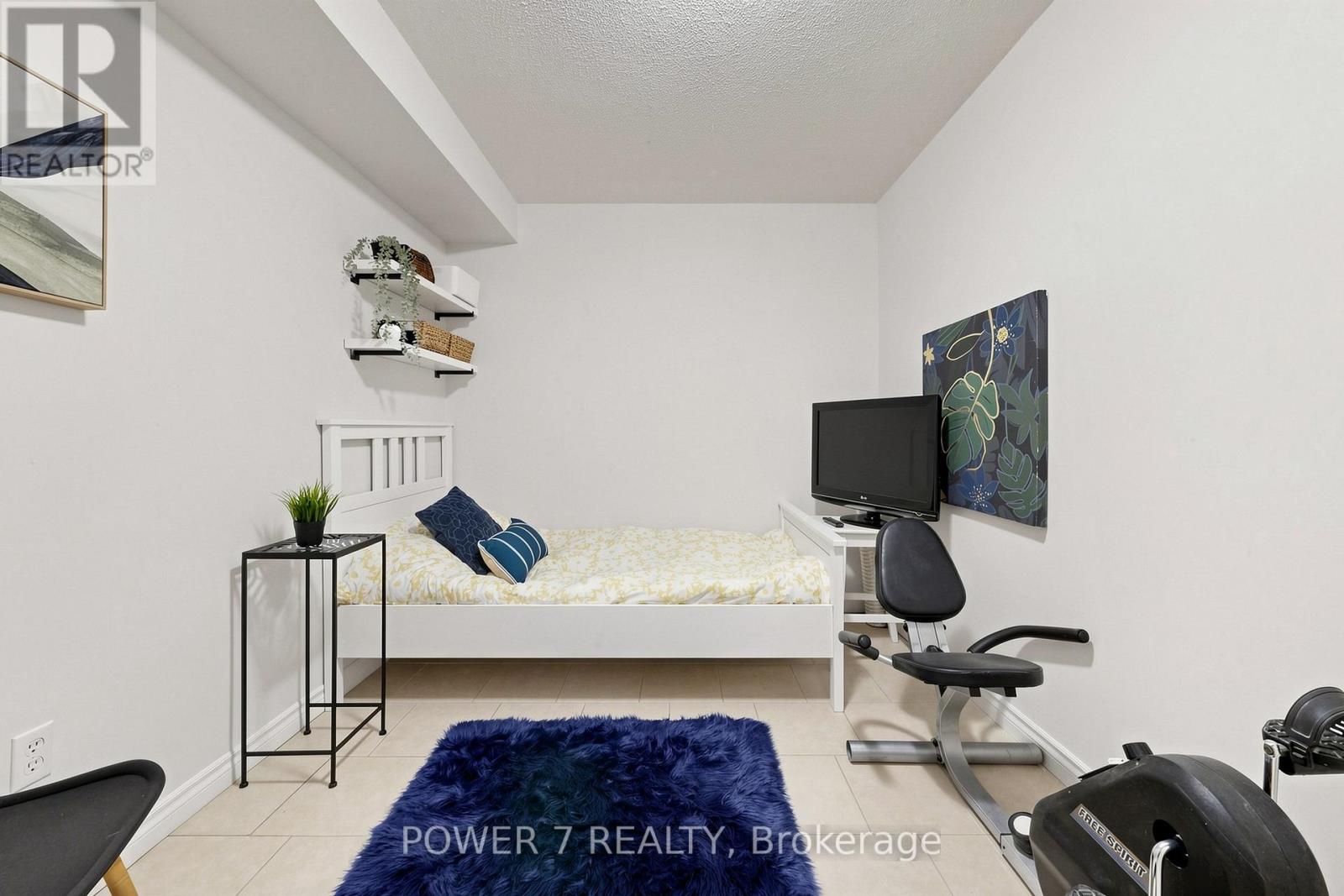 #146 311 MILESTONE CRESCENT - Image 28