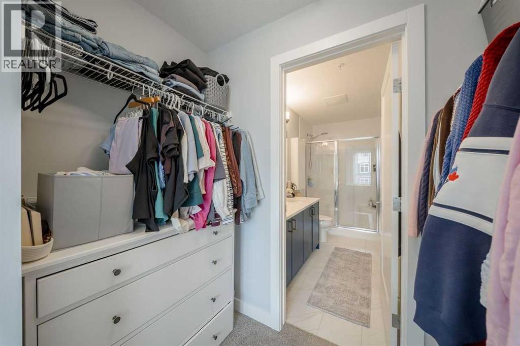 #305 100 Auburn Meadows Manor SE - 16