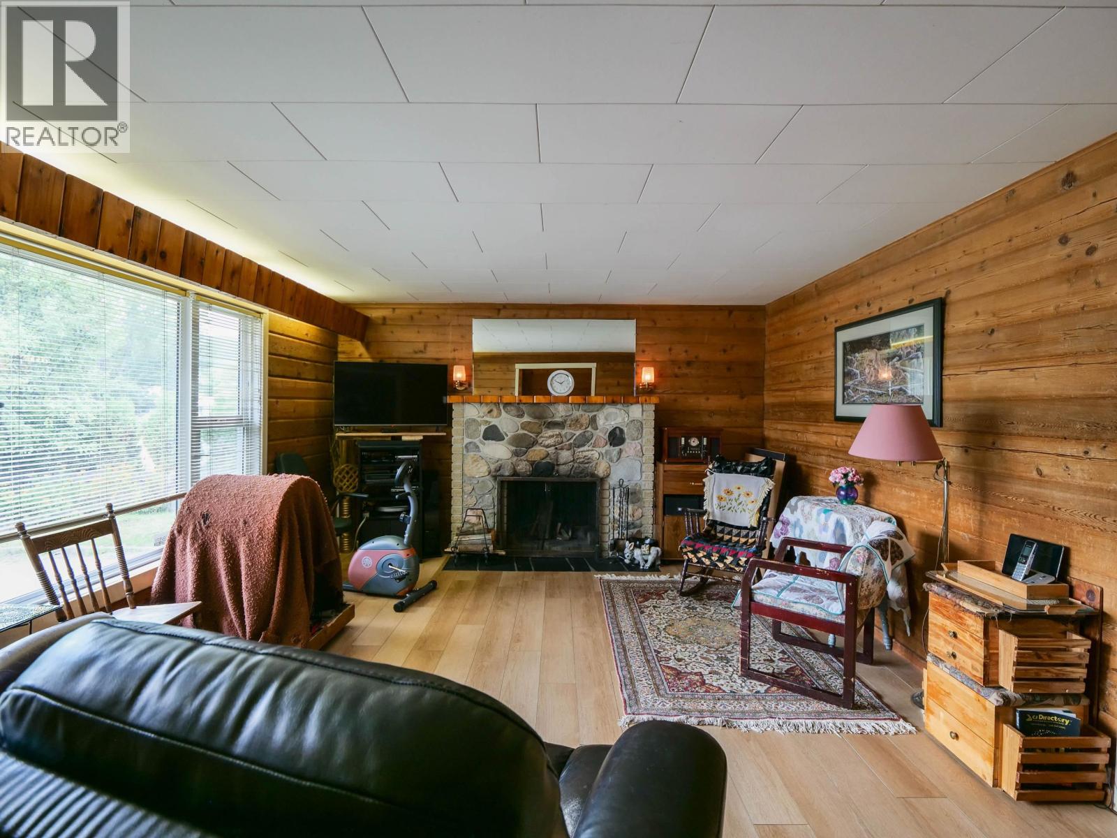293 DOHERTY DRIVE - Image 4