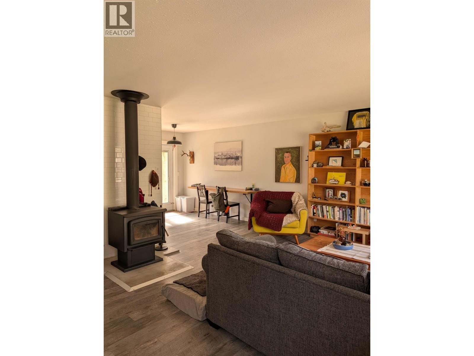 1934 WIDGEON BOULEVARD
