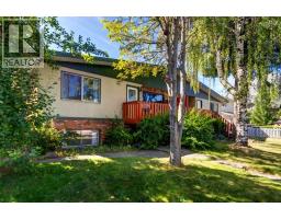 631 & 633 7th Street, Canmore, AB T1W2C2 Photo 17