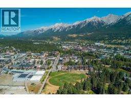631 & 633 7th Street, Canmore, AB T1W2C2 Photo 15
