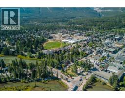 631 & 633 7th Street, Canmore, AB T1W2C2 Photo 14