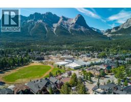 631 & 633 7th Street, Canmore, AB T1W2C2 Photo 9