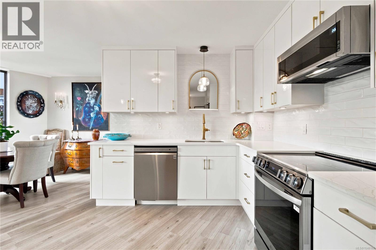 107 225 Belleville Street, Victoria