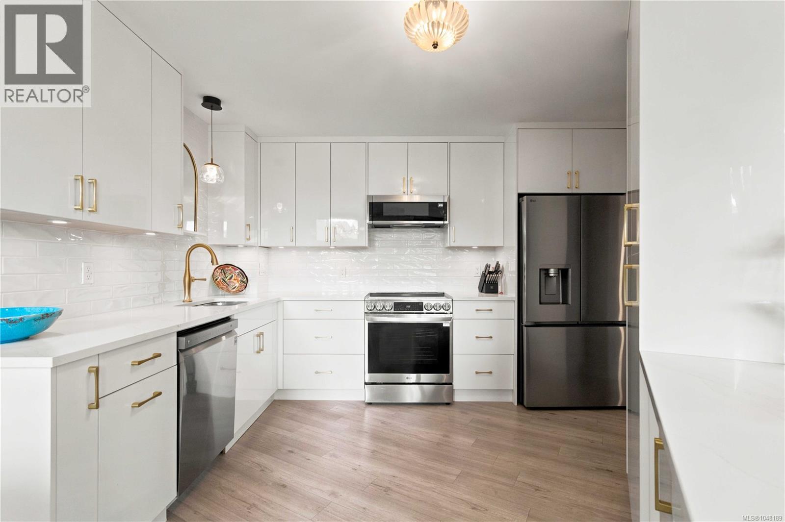 107 225 Belleville Street, Victoria