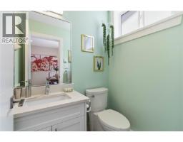 615 Selwyn Close, Langford, BC V9B0Z2 Photo 16