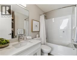 615 Selwyn Close, Langford, BC V9B0Z2 Photo 31