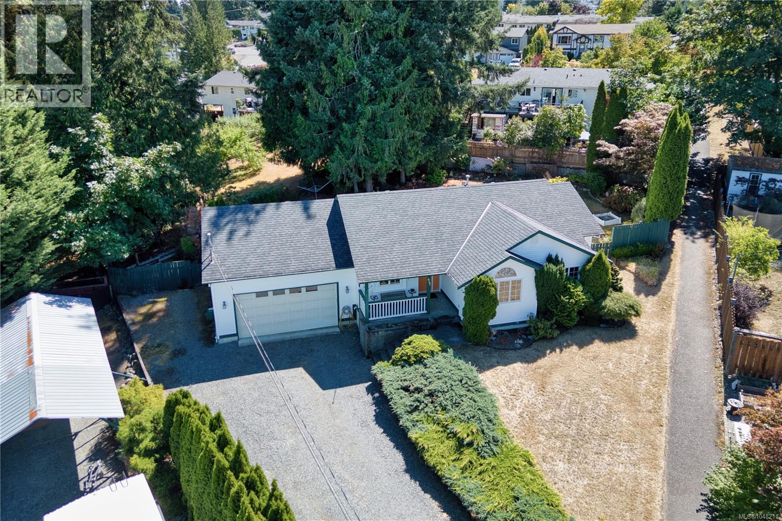 617 Taylor Cres - 1