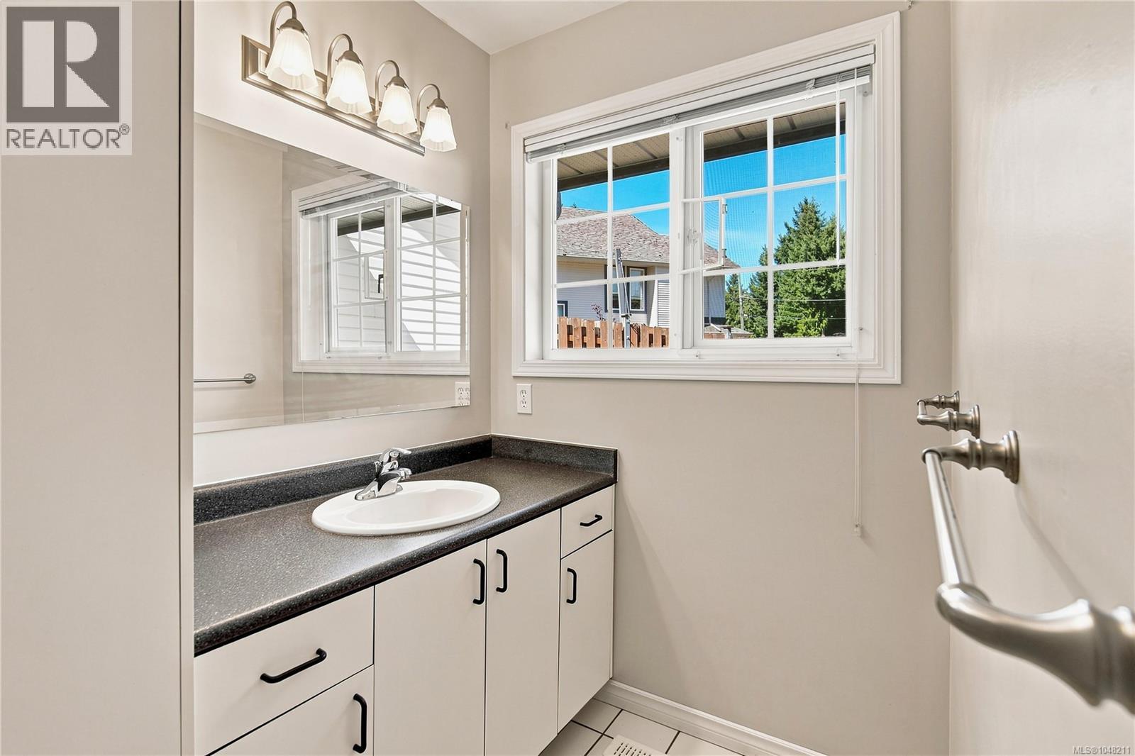 617 Taylor Cres - 32