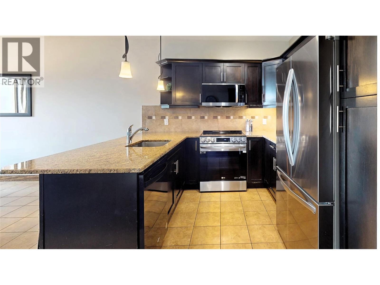 #821 G 800 BIGHORN Boulevard - 18